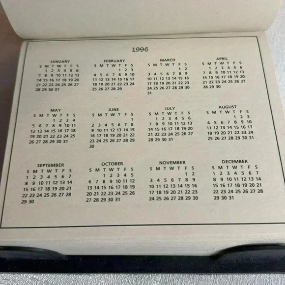 Peanuts Snoopy 1996 Hallmark Daily Calendar Vintage UFS- never‎ used - Picture 7 of 10